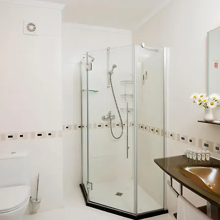 Calypso Hotel 3*