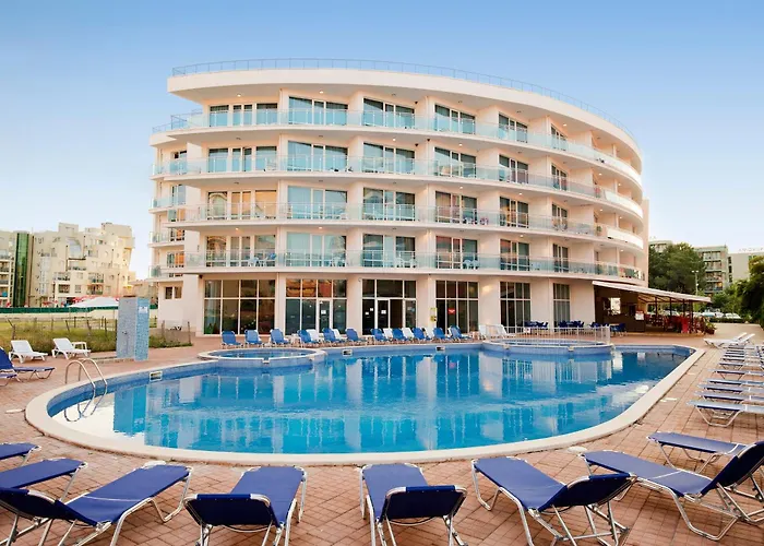 Calypso Hotell 3*