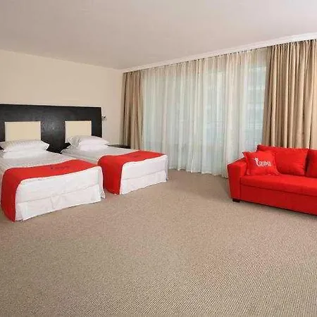 Calypso Hotel 3*